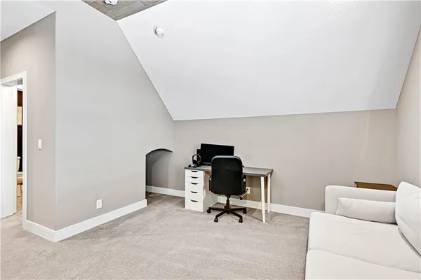 $1,250,000 | 17029 King Street, Overland Park, KS 66221