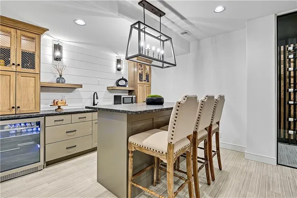 $1,250,000 | 17029 King Street, Overland Park, KS 66221