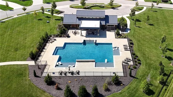 $1,250,000 | 17029 King Street, Overland Park, KS 66221