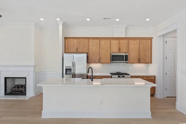 $590,000 | 965 Hackler Street, Unit E, Myrtle Beach, SC 29577