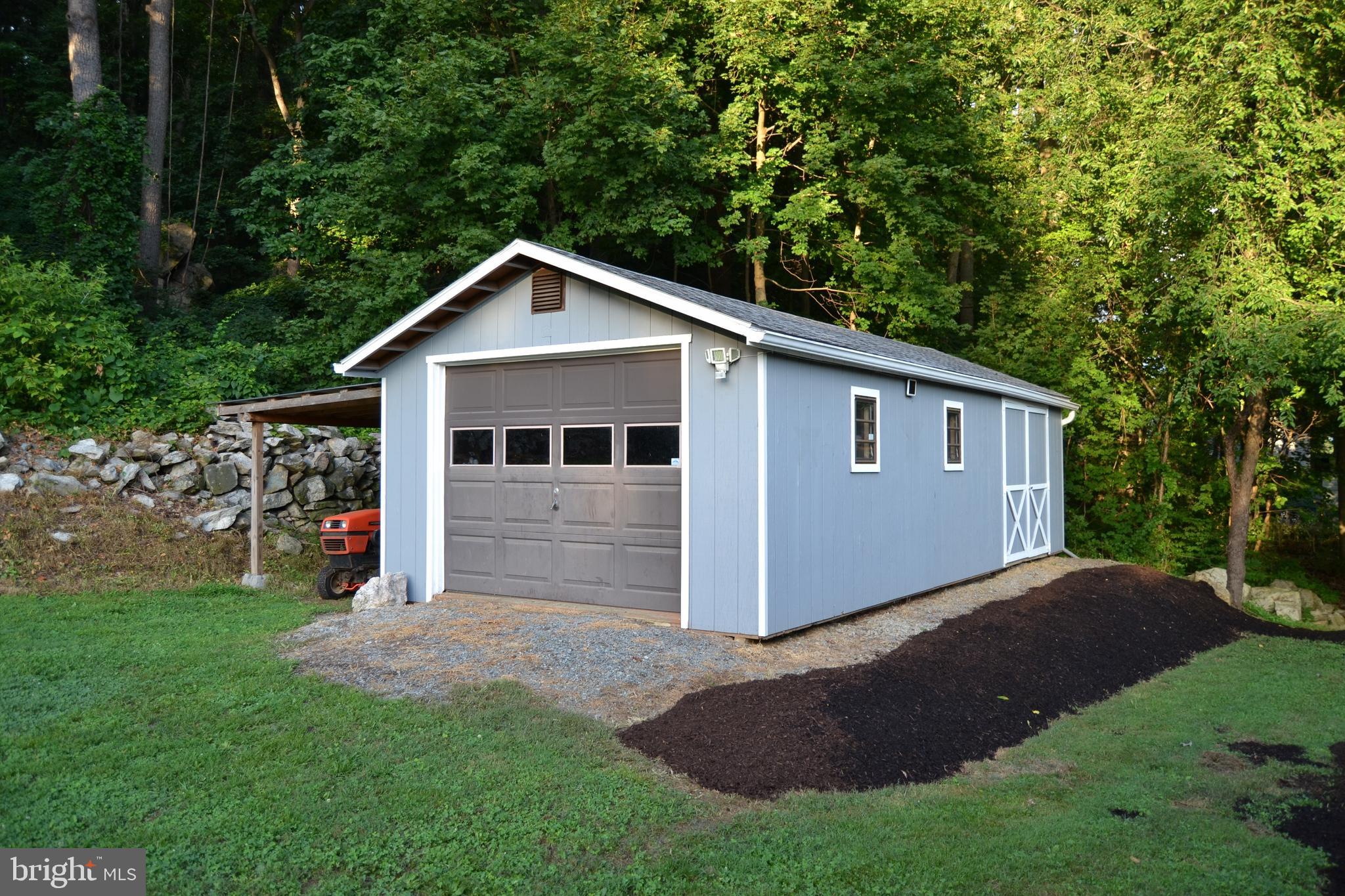 4901 Church View Road Zionsville, PA 18092 - Photo 28 of 42 Gallery Image 28