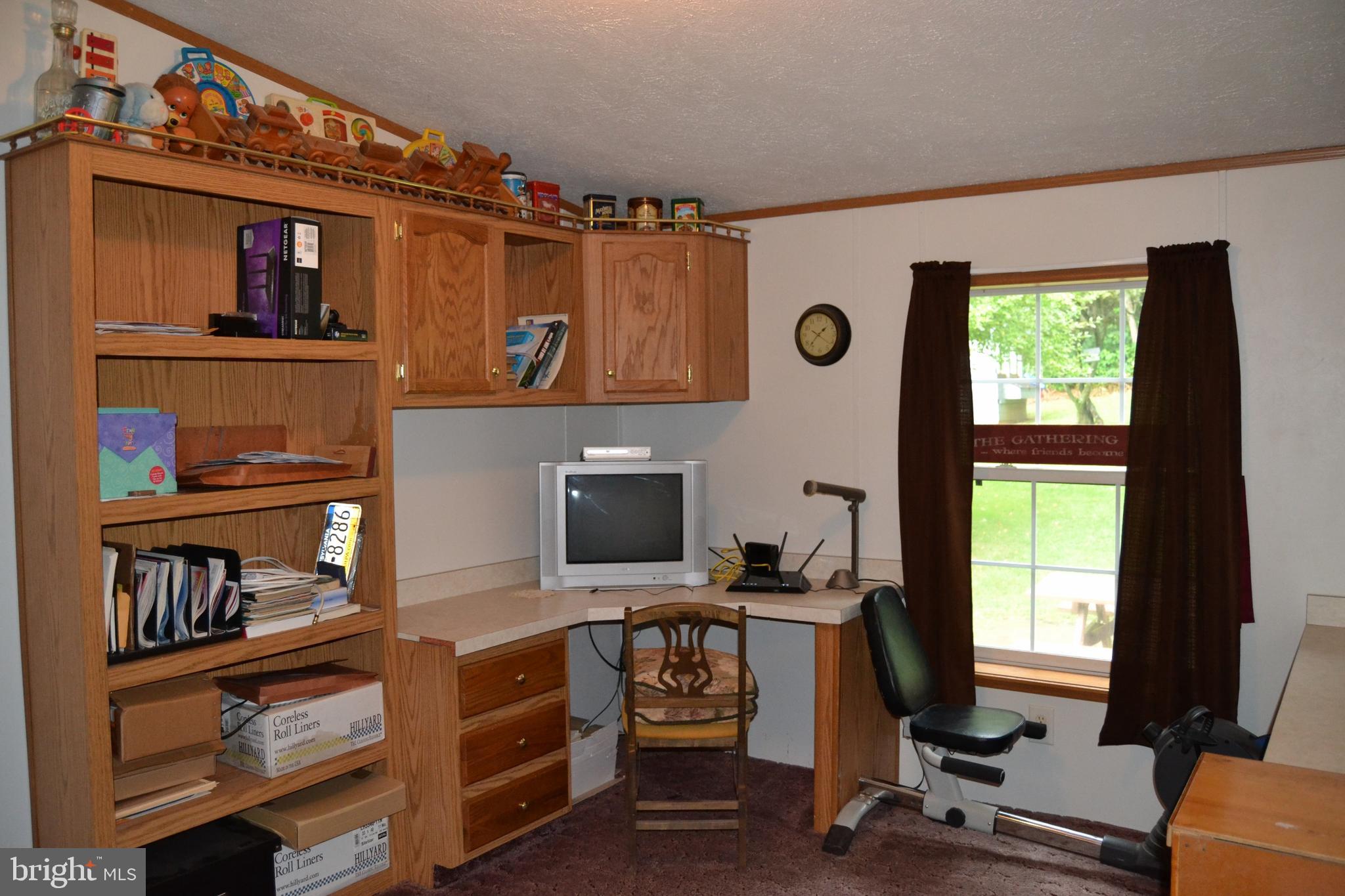 4901 Church View Road Zionsville, PA 18092 - Photo 8 of 42 Office