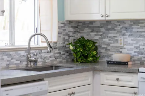 a close view of sink and tap