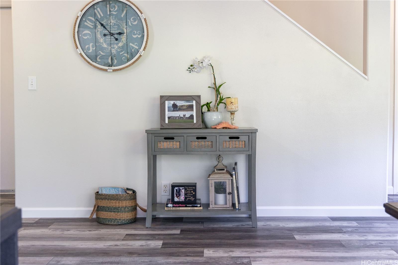 95-971 Wikao Street, Unit 11 Mililani, HI 96789 - Photo 23 of 24 a view of a hallway with entryway