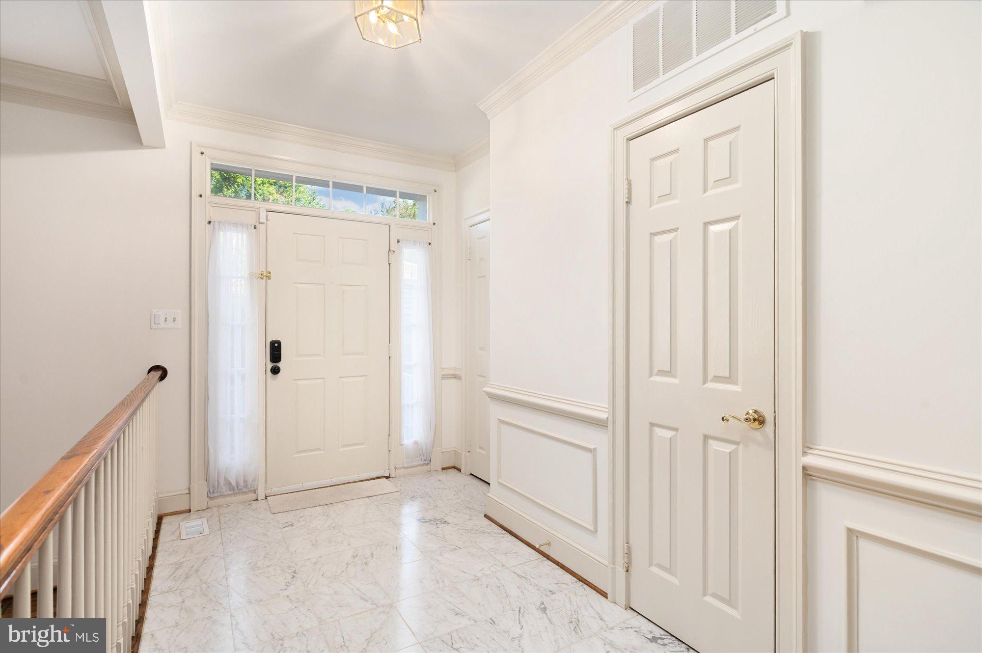 8319 Rising Ridge Way Bethesda, MD 20817 - Photo 5 of 44 Foyer 2