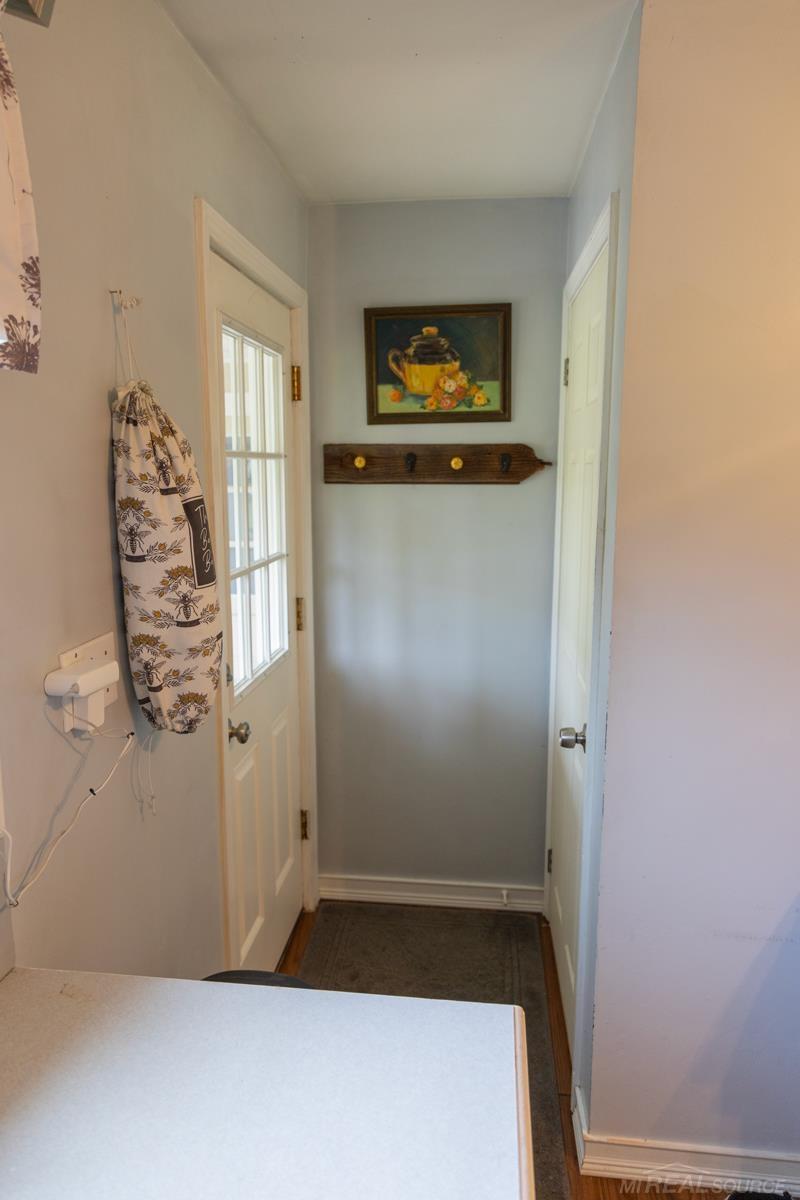 8440 Bridge Lake Road Clarkston, MI 48348 - Photo 34 of 41