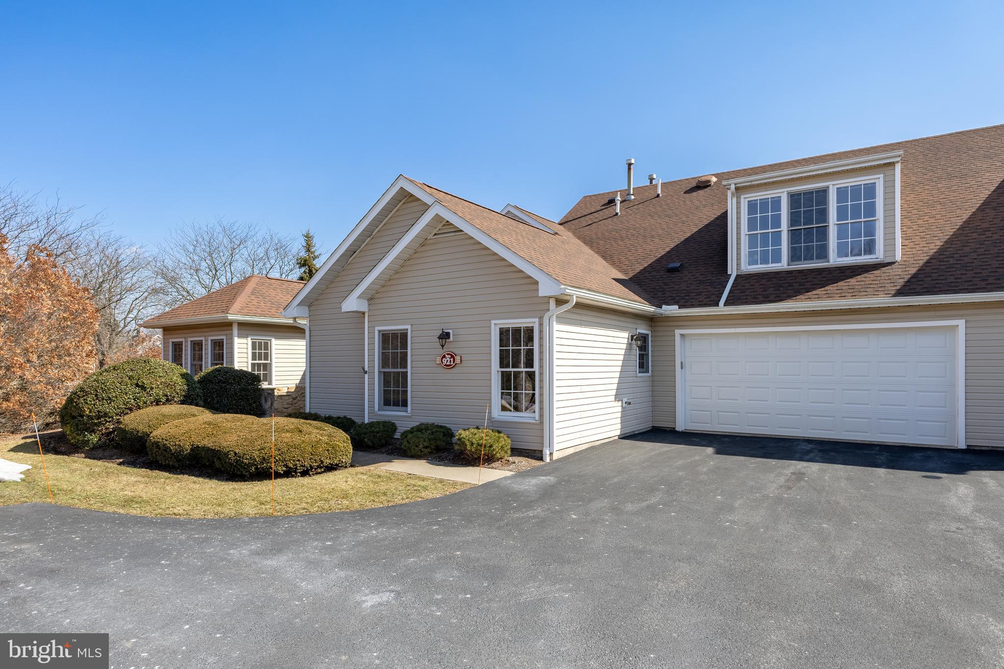 3301 Shellers Bend, Unit 921 State College, PA 16801 - Photo 1 of 18