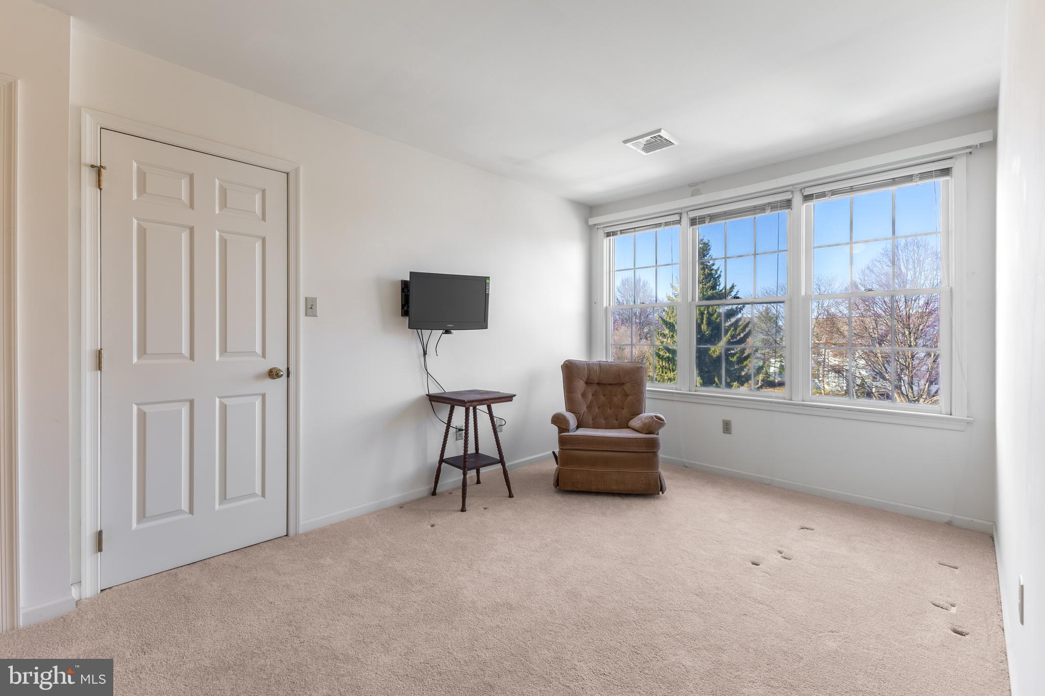 3301 Shellers Bend, Unit 921 State College, PA 16801 - Photo 17 of 18