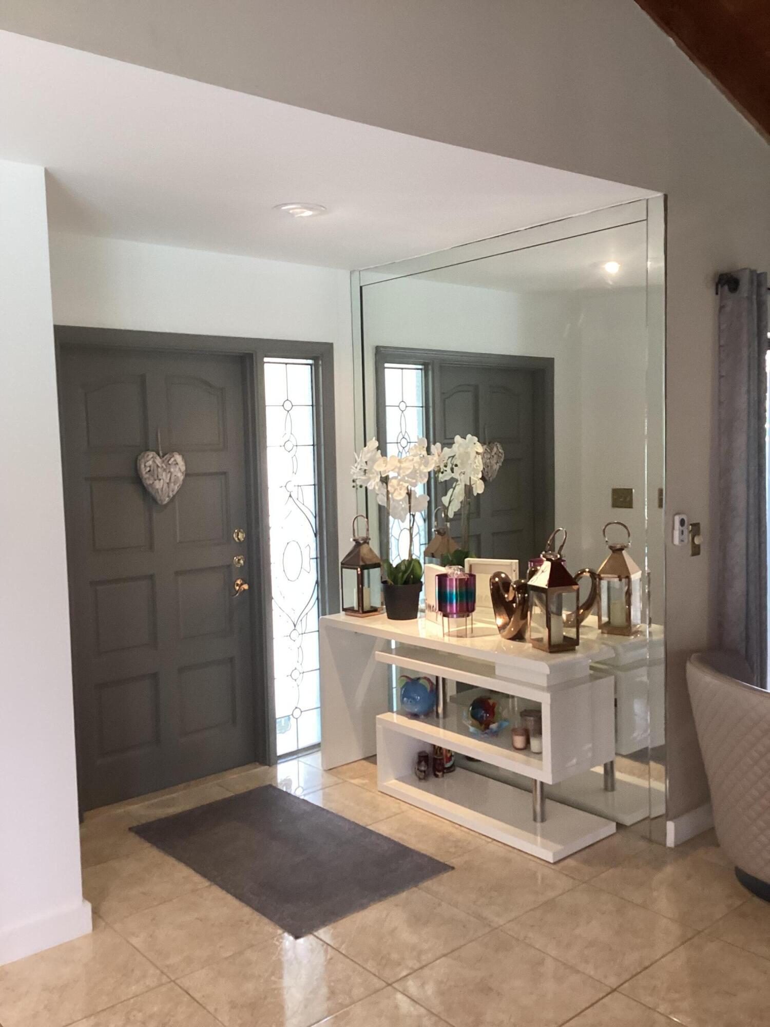 10496 Augusta Court Boca Raton, FL 33498 - Photo 5 of 41 Entry Foyer