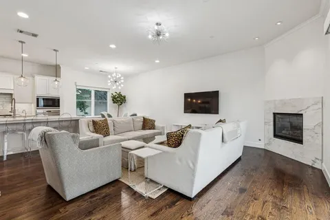 $1,639,000 | 3515 Normandy Avenue, Unit 1, Highland Park, TX 75205