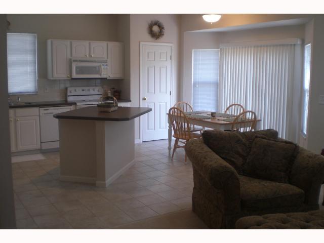 165 E Trail Pataskala, OH 43062 - Photo 6 of 10