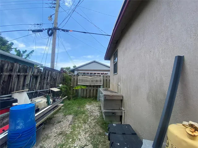 $650,000 | 8355 Northwest 32nd Avenue, Miami, FL 33147