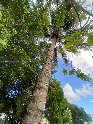 $650,000 | 8355 Northwest 32nd Avenue, Miami, FL 33147