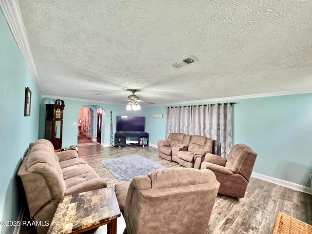 $299,900 | 4794 Mazilly Road, Starks, LA 70661