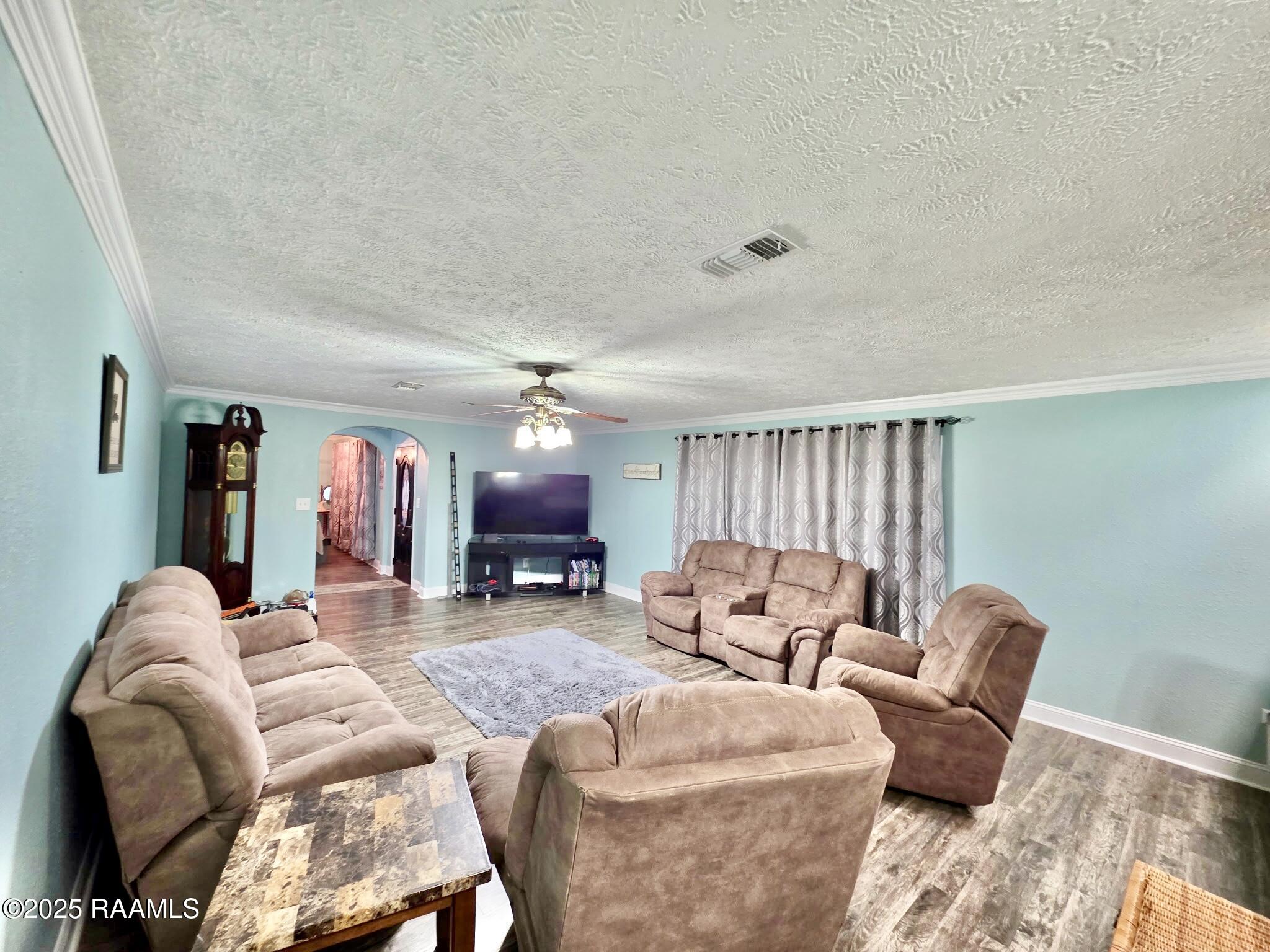 4794 Mazilly Road Starks, LA 70661 - Photo 10 of 30 Living Room 2