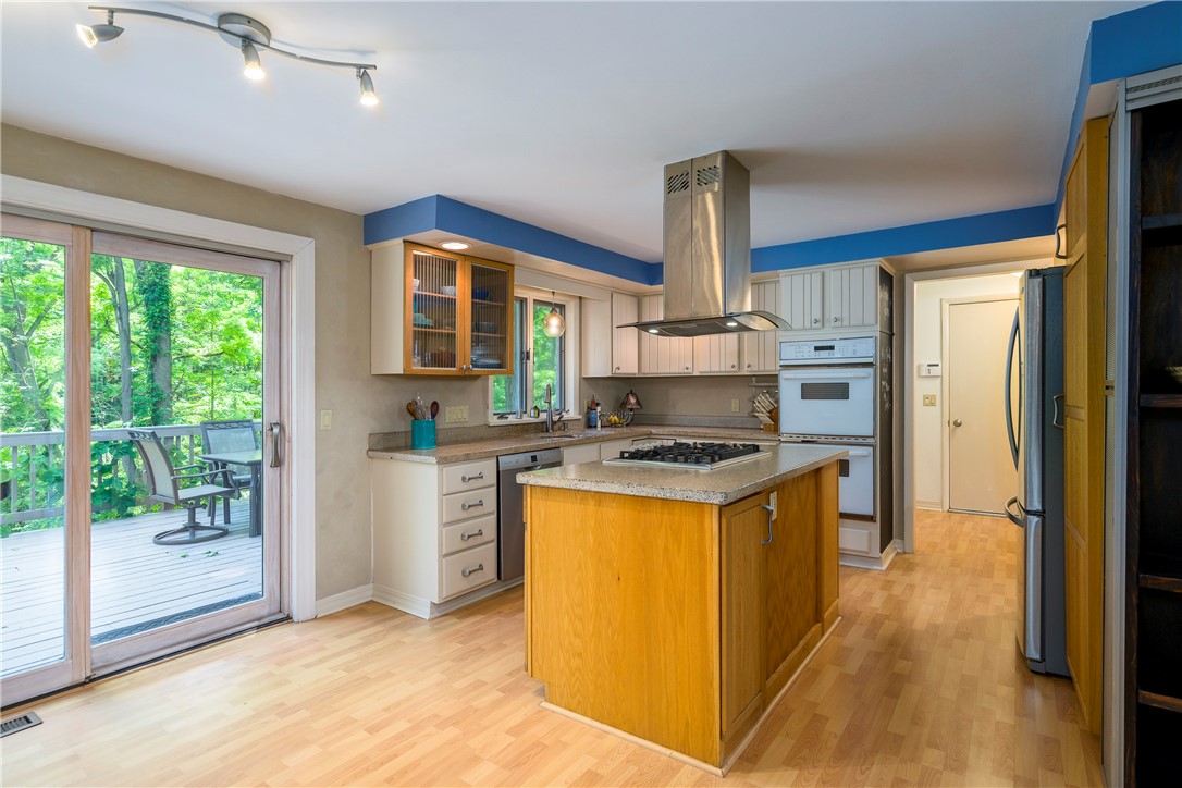 10 White Briar Pittsford, NY 14534 - Photo 18 of 31