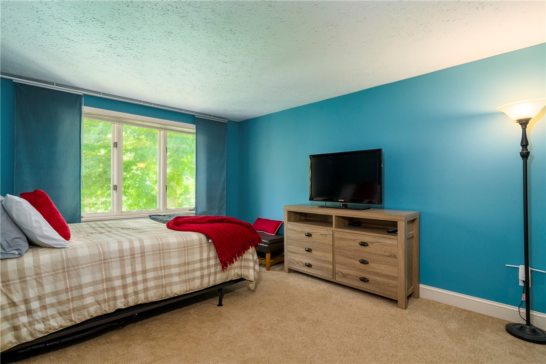 10 White Briar Pittsford, NY 14534 - Photo 26 of 31