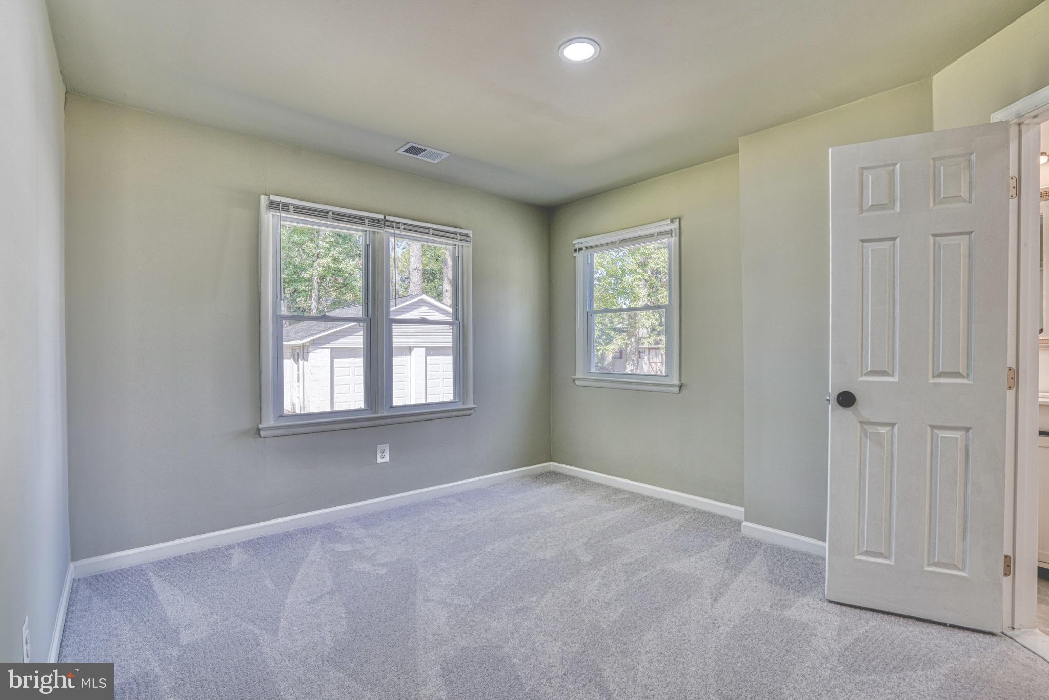607 Edlon Park Cambridge, MD 21613 - Photo 21 of 34 a view of an empty room with a window
