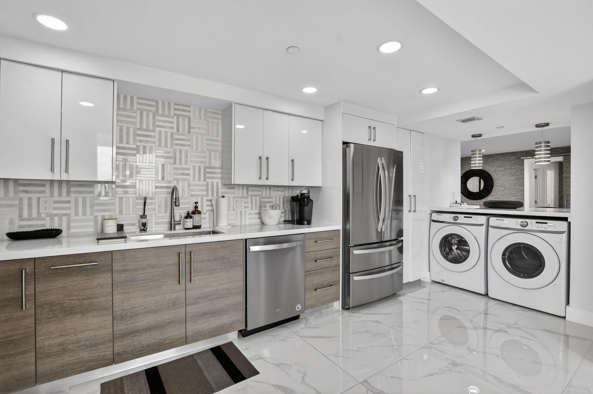 7738 Lakeside Boulevard, Unit 362 Boca Raton, FL 33434 - Photo 15 of 90 Custom kitchen
