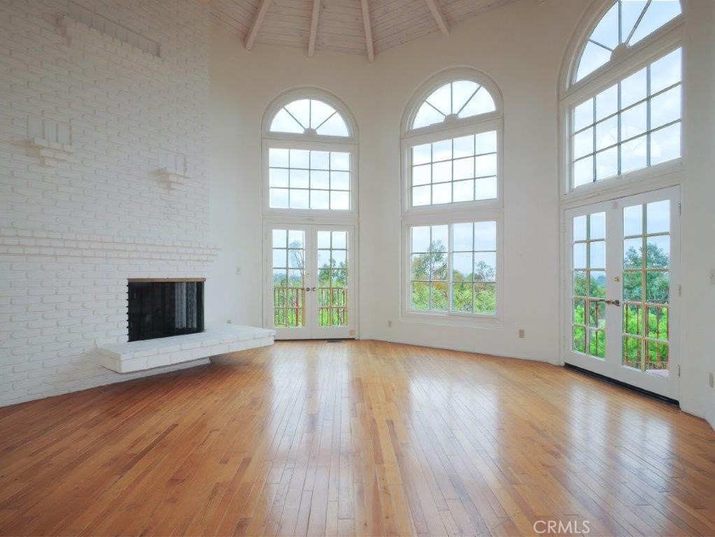 1 Yellow Brick Road Rancho Palos Verdes, CA 90275 - Photo 8 of 67 Living Room