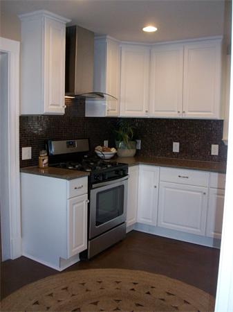28 Norfolk Road Randolph, MA 02368 - Photo 11 of 29 Gallery Image 11