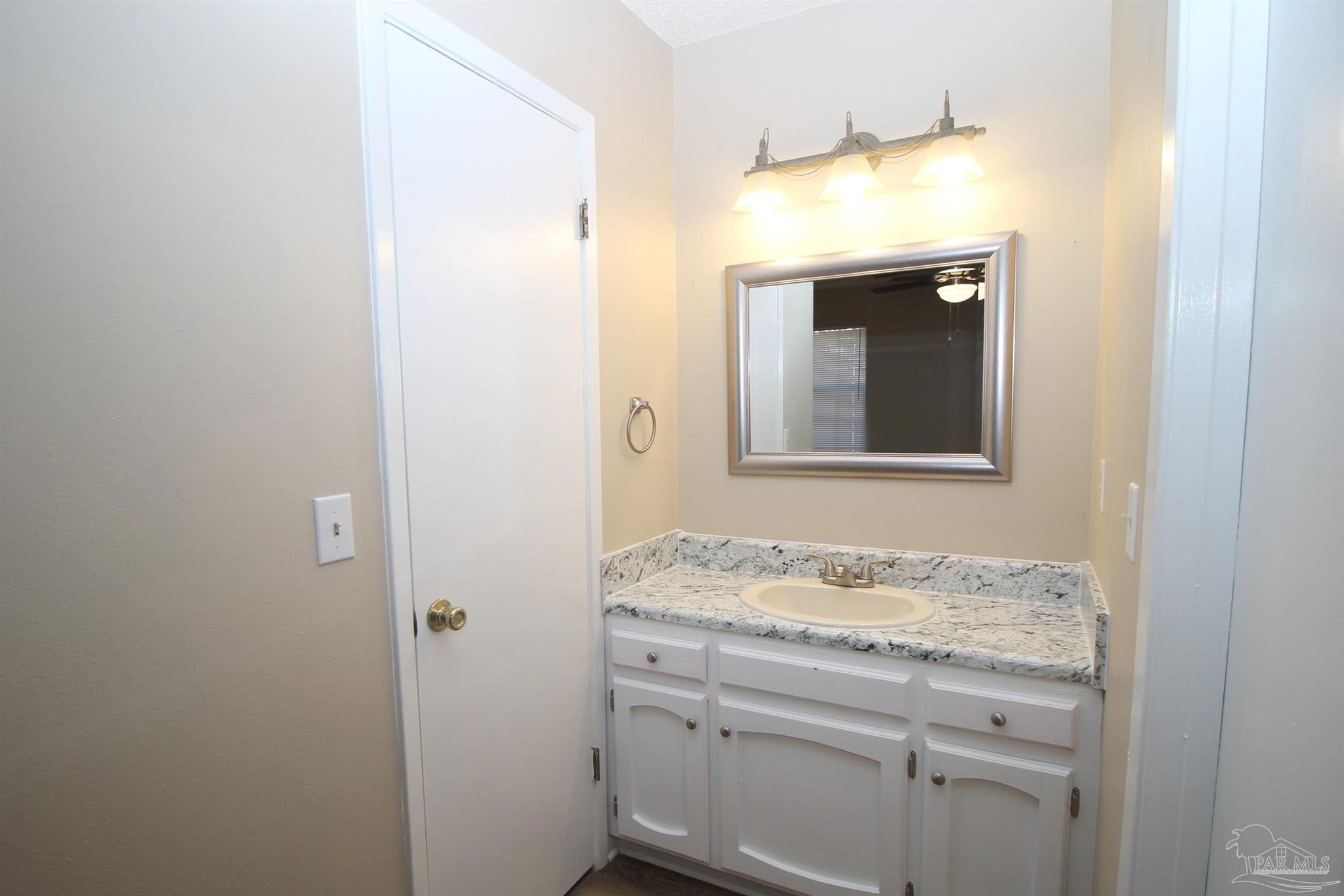 6059 Anderson Lane Milton, FL 32570 - Photo 12 of 25