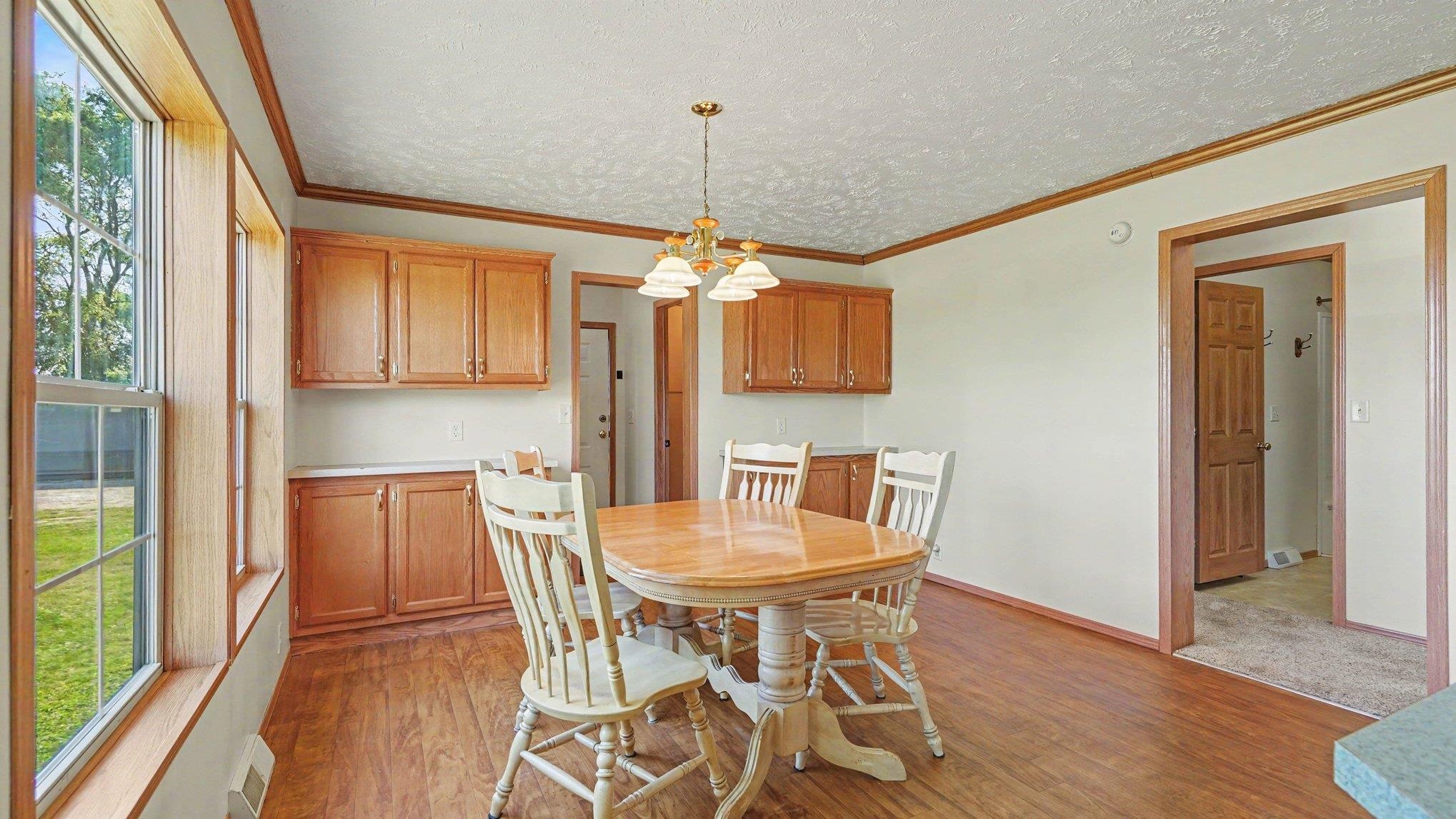 3895 West Broomfield Road Mount Pleasant, MI 48858 - Photo 8 of 34
