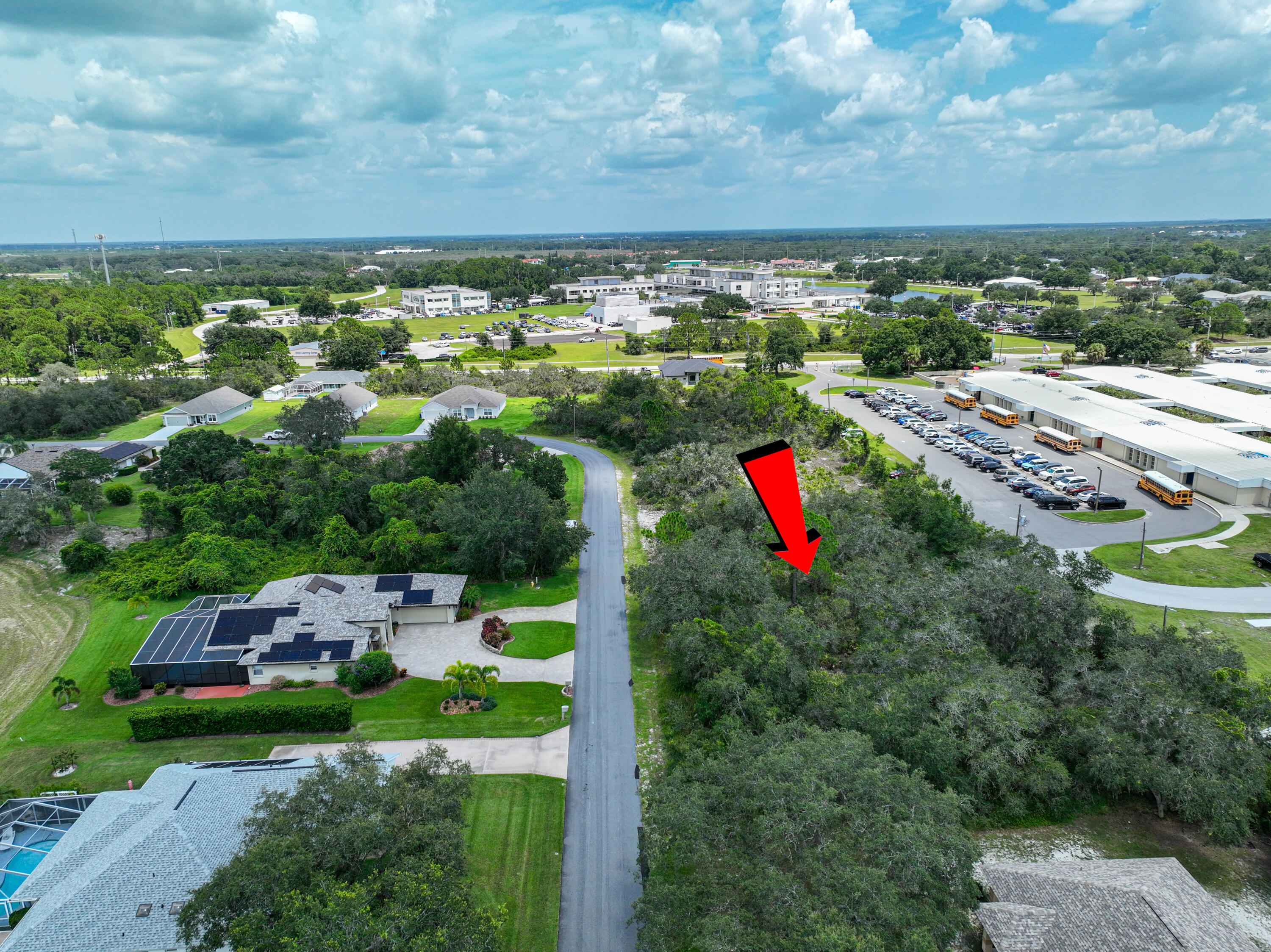 4411 Cremona Drive Sebring, FL 33872 - Photo 6 of 8 a view of outdoor space and city view