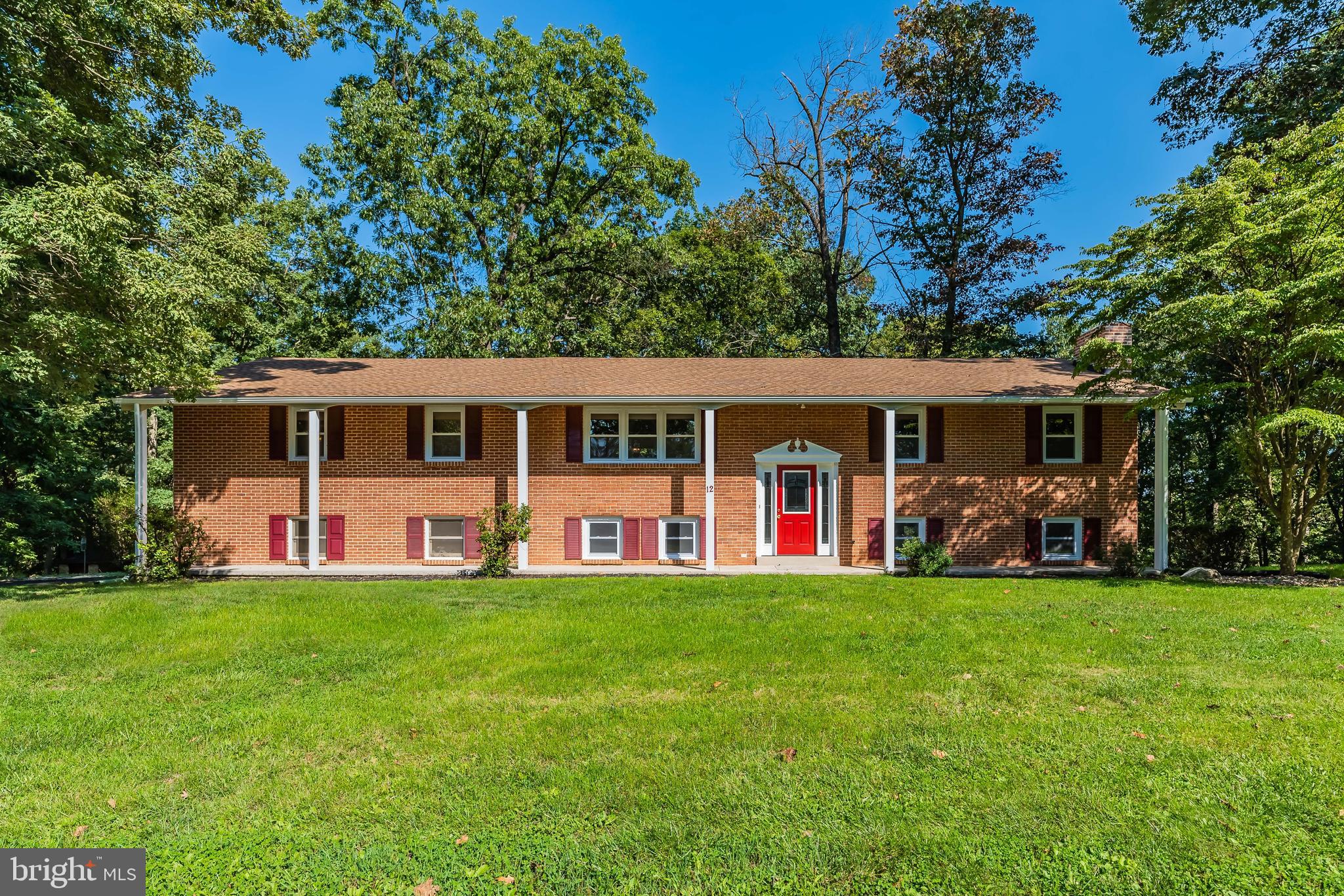 12 Oak Ridge Road Carlisle, PA 17015 - Photo 1 of 47 Gallery Image 1