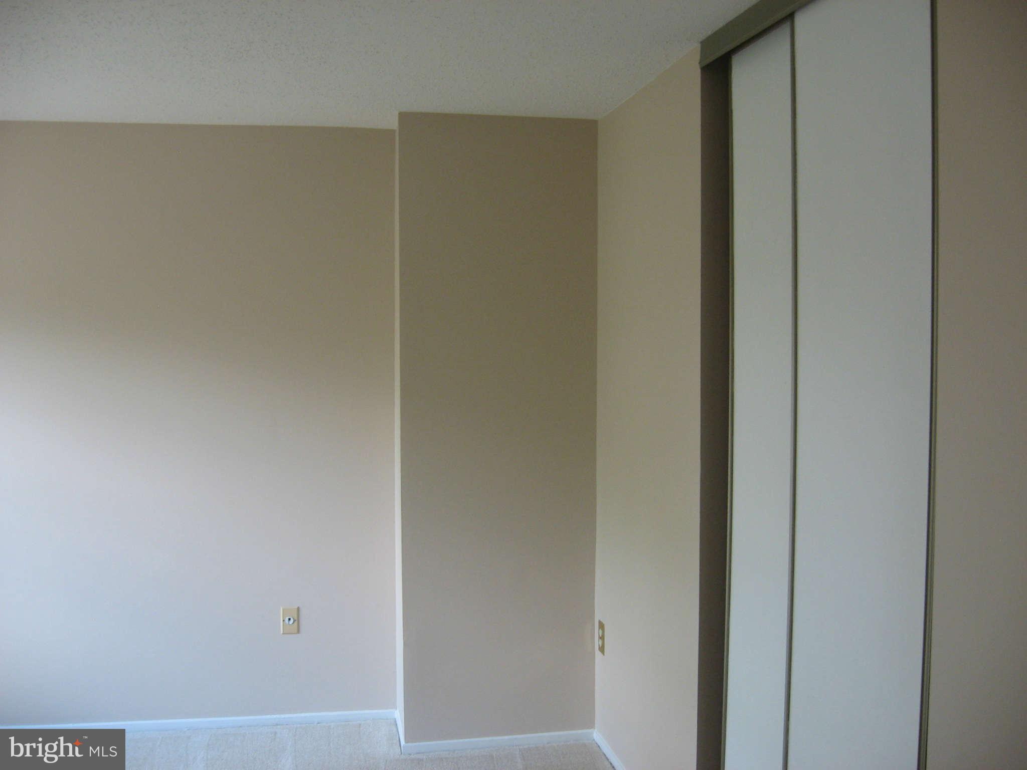 2356 Hunters Square Court, Unit 2356 Reston, VA 20191 - Photo 20 of 27