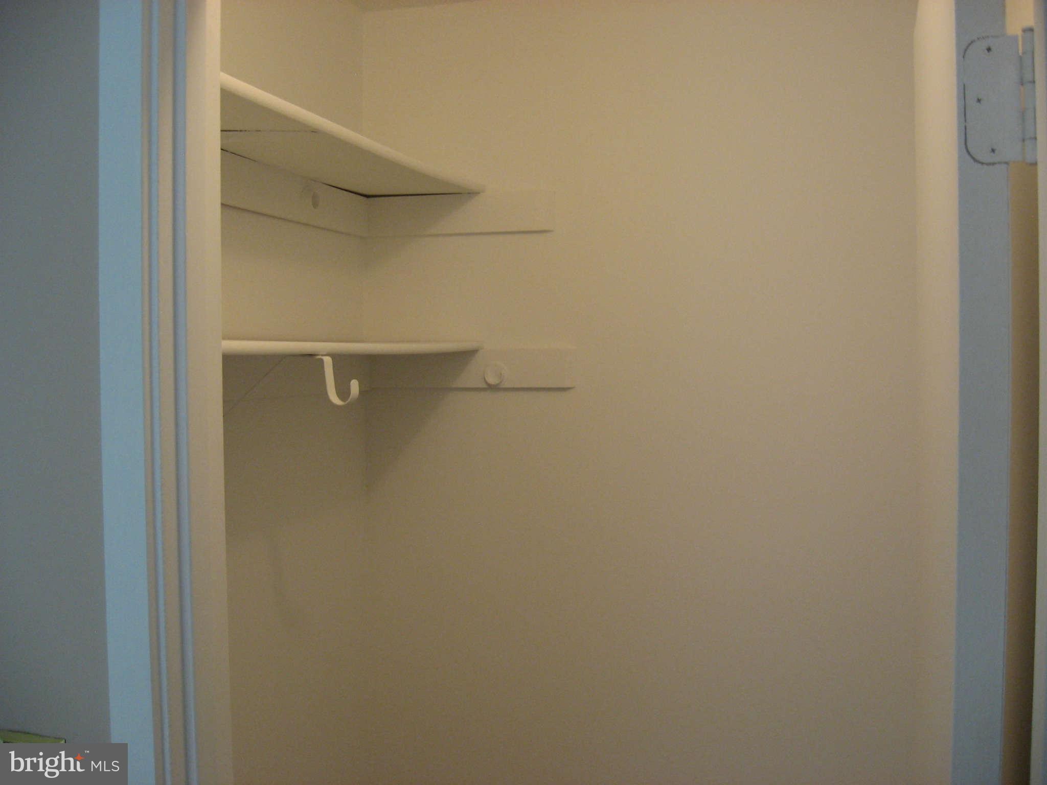 2356 Hunters Square Court, Unit 2356 Reston, VA 20191 - Photo 21 of 27