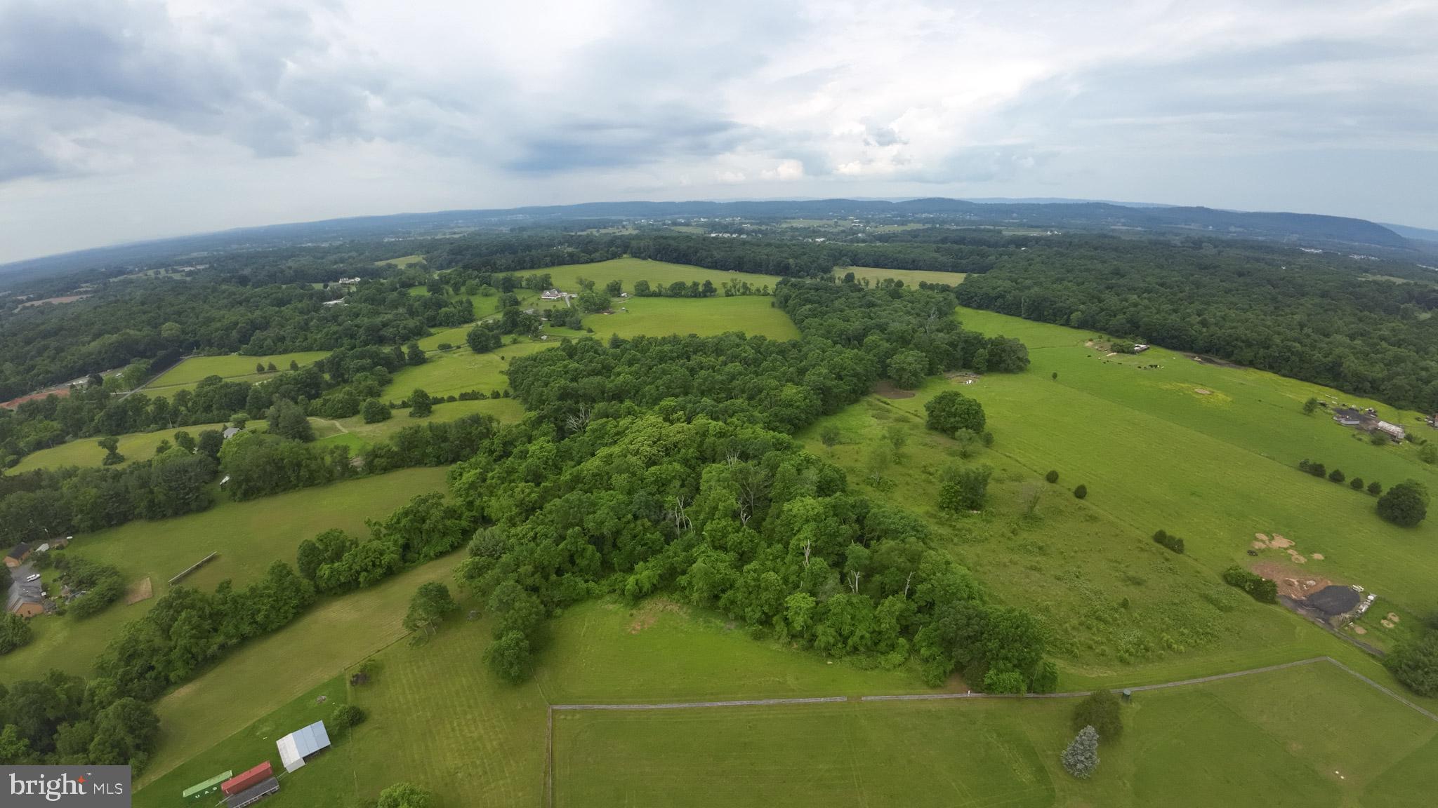 Lost Corner Road Leesburg, VA 20176 - Photo 12 of 15 Gallery Image 12