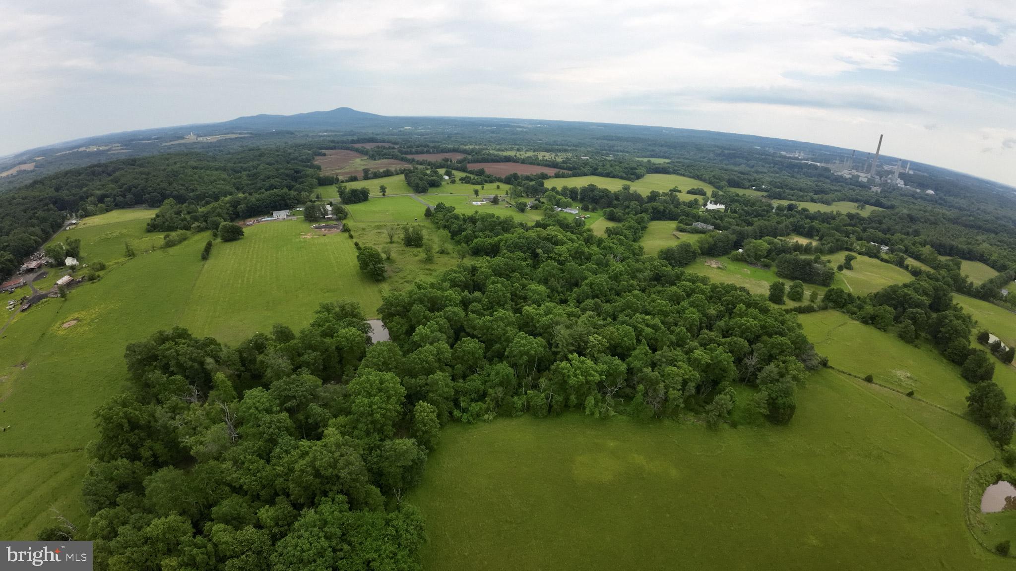 Lost Corner Road Leesburg, VA 20176 - Photo 7 of 15 Gallery Image 7