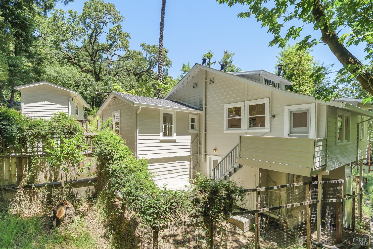 139 Scenic Road Fairfax, CA 94930 - Photo 43 of 47