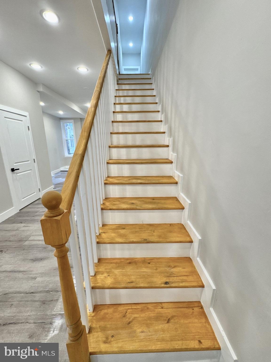 5151 Wyalusing Avenue Philadelphia, PA 19131 - Photo 4 of 9 a view of entryway
