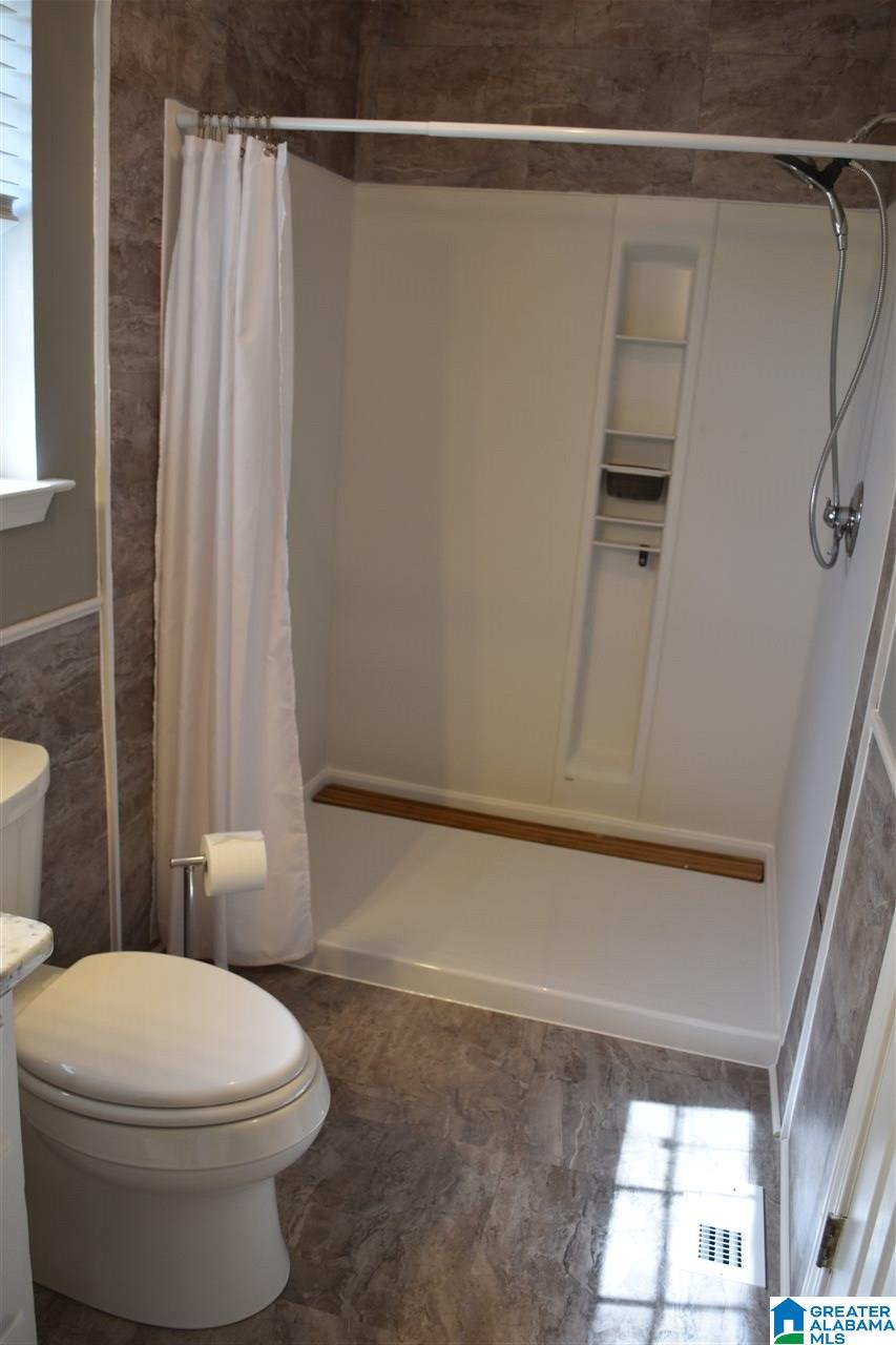 6180 Castle Lane Morris, AL 35116 - Photo 7 of 33