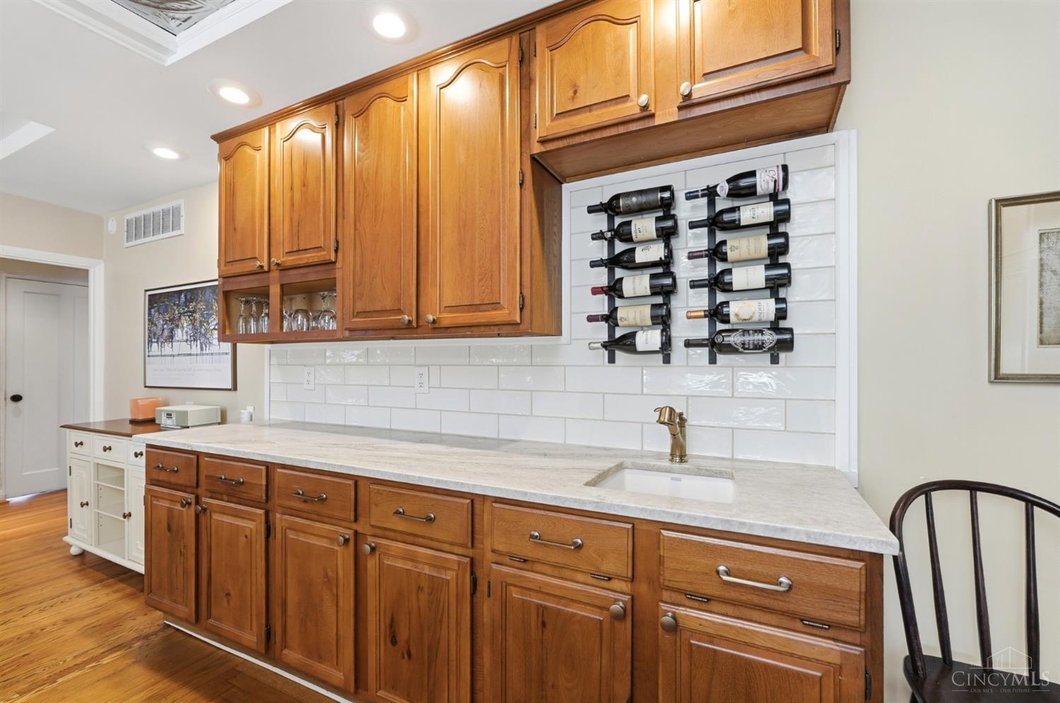 1346 Park Ridge Place Cincinnati, OH 45208 - Photo 17 of 46