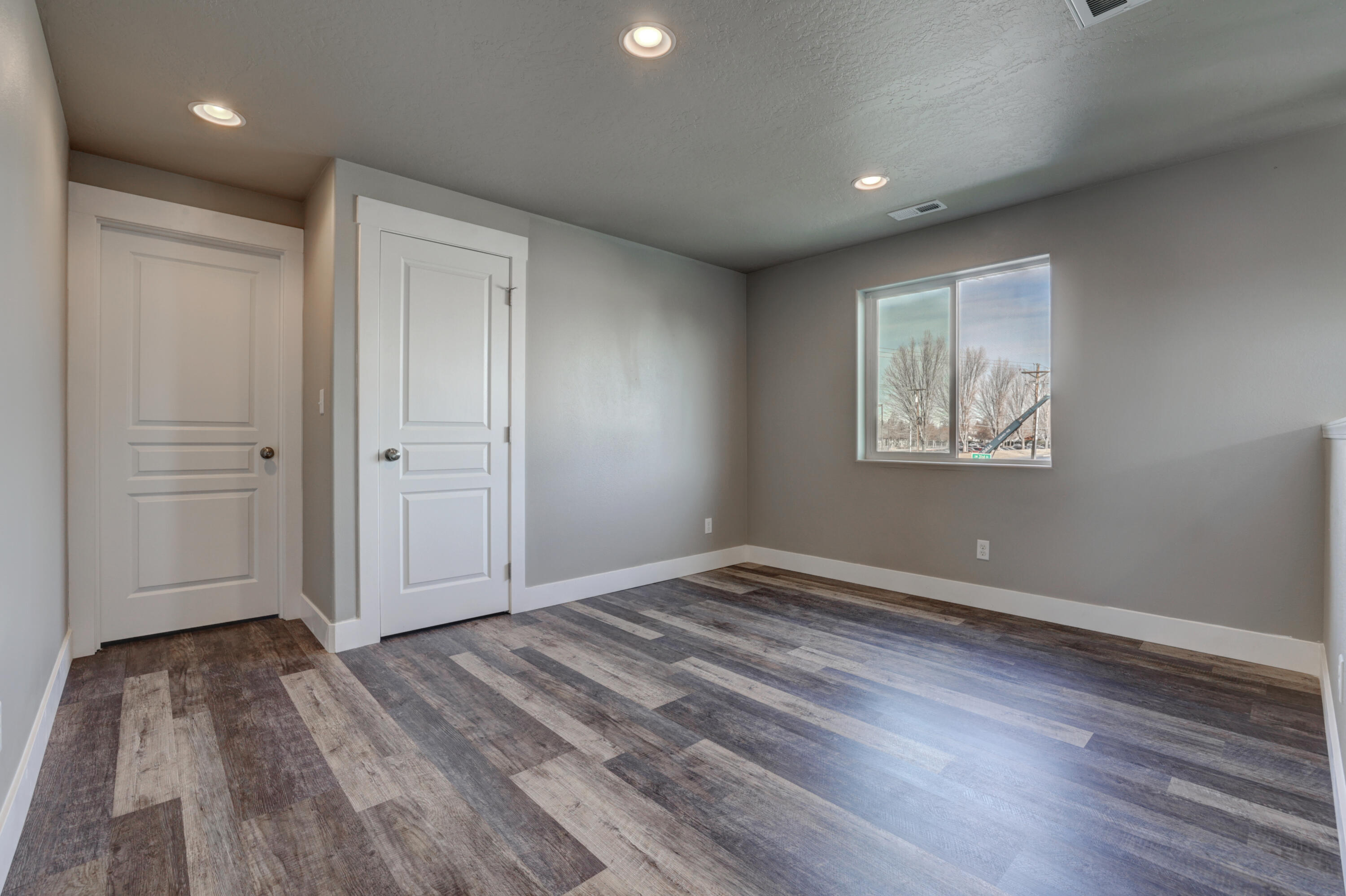 1525 Southwest 31st Street Redmond, OR 97756 - Photo 16 of 26 1525 SW 31st St-25