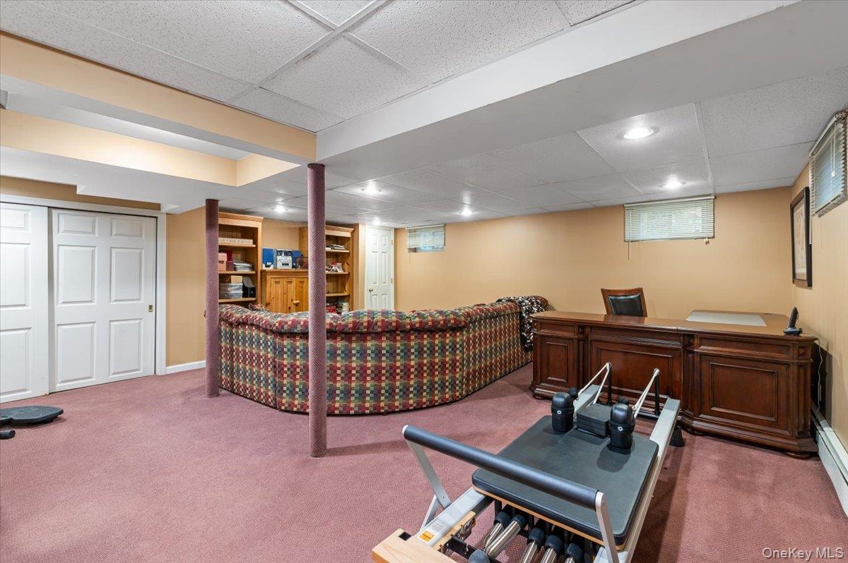 96 Plainview Road Woodbury, NY 11797 - Photo 25 of 38