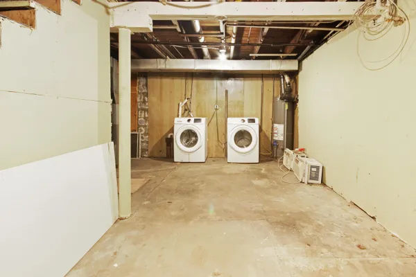 a view of washer and dryer
