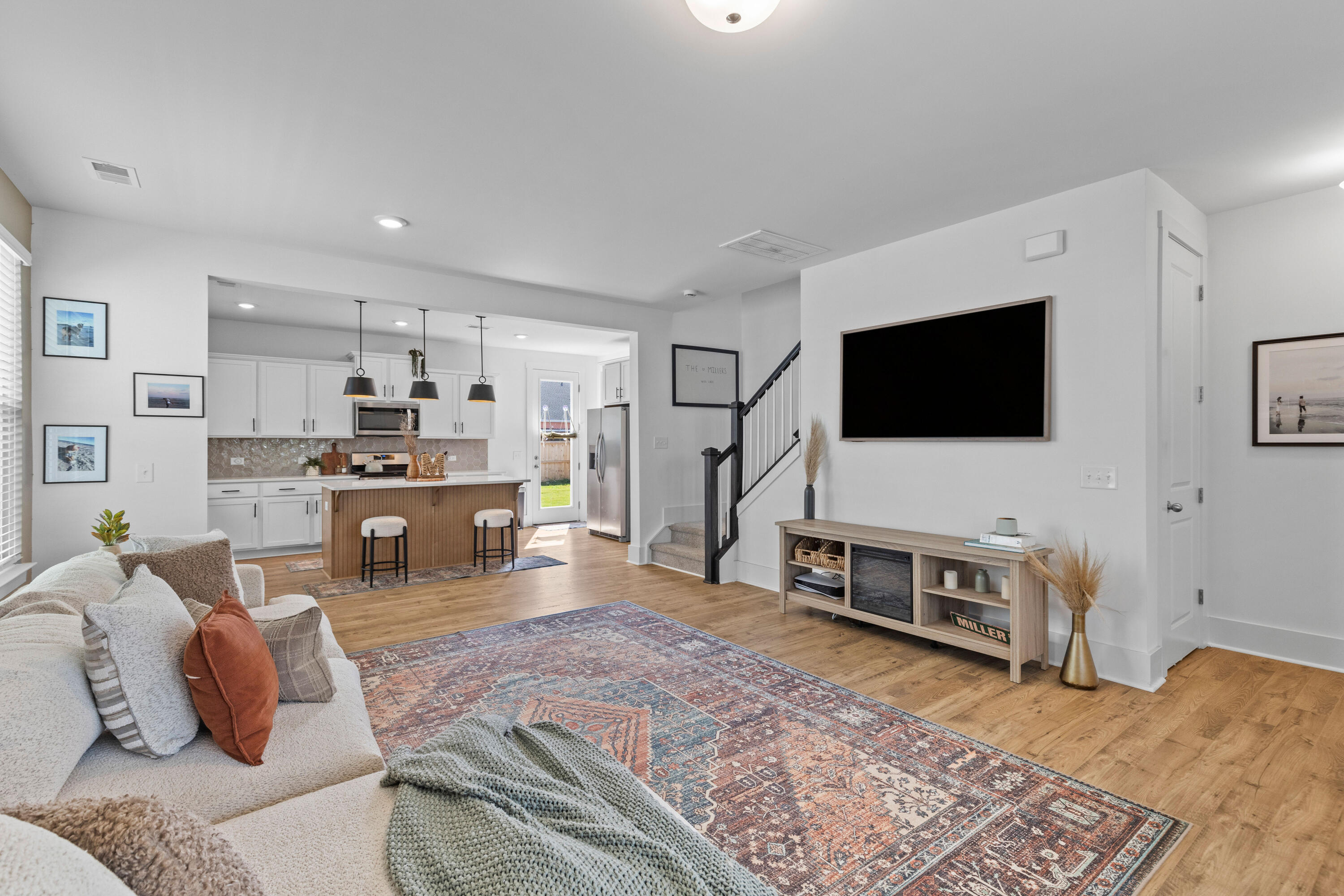 1223 Homecoming Boulevard Ravenel, SC 29470 - Photo 5 of 42 original (59)