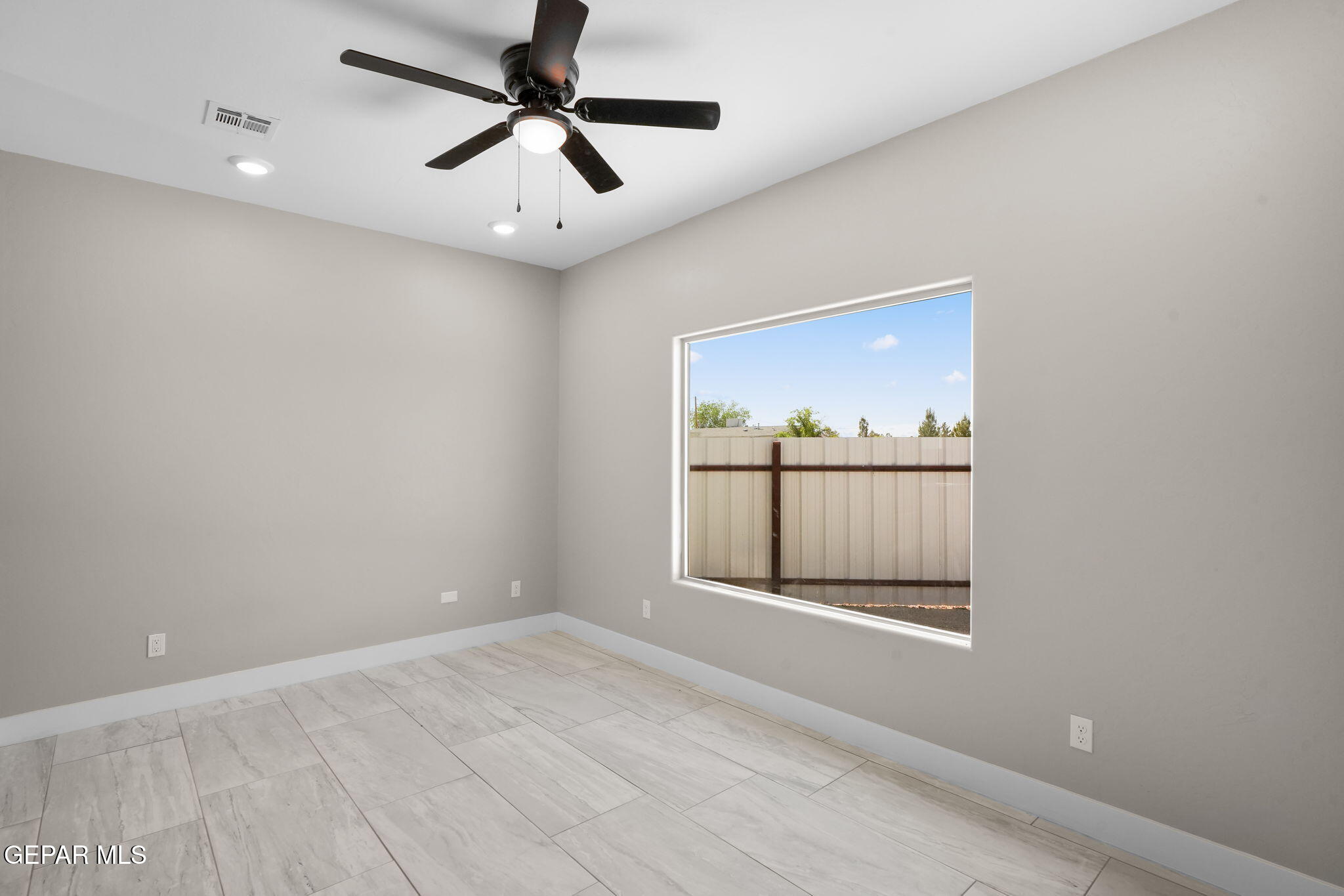 401 Borrego Road San Elizario, TX 79849 - Photo 11 of 28 401 Borrego Rd-11