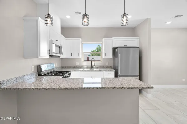 $625,000 | 401 Borrego Road, San Elizario, TX 79849