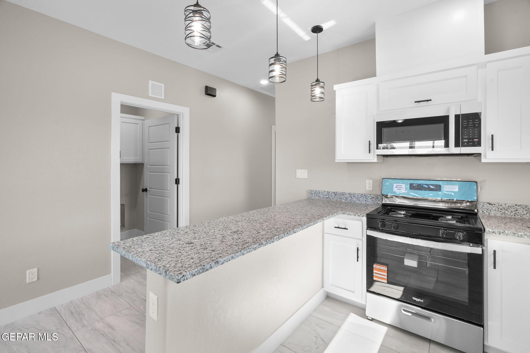 401 Borrego Road San Elizario, TX 79849 - Photo 16 of 28 401 Borrego Rd-18