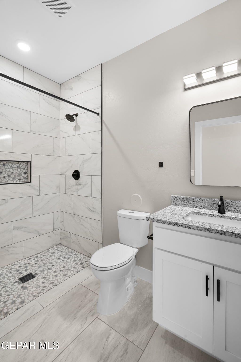 401 Borrego Road San Elizario, TX 79849 - Photo 19 of 28 401 Borrego Rd-21