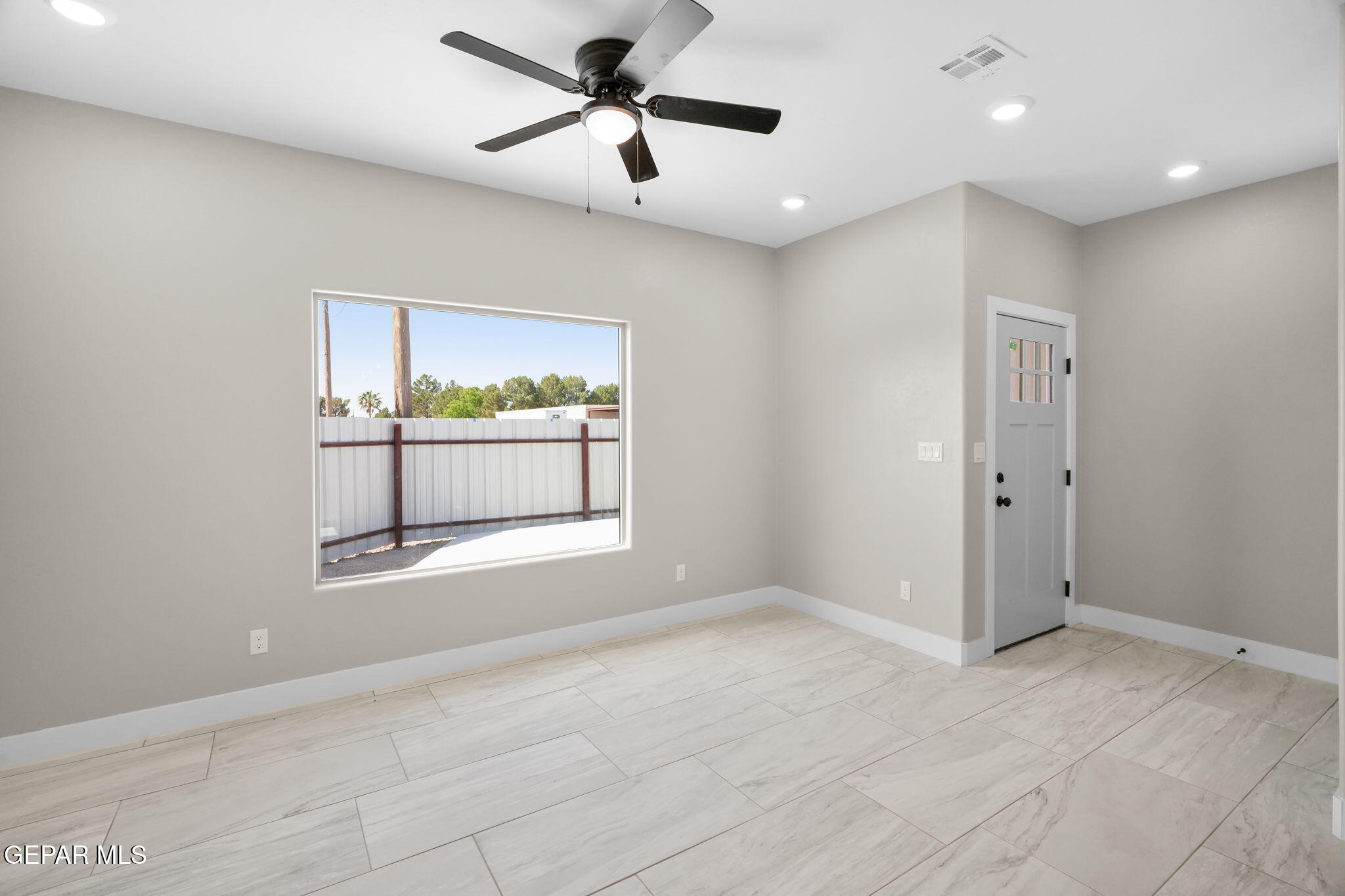 401 Borrego Road San Elizario, TX 79849 - Photo 10 of 28 401 Borrego Rd-14