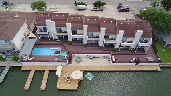 $1,750 | 14130 East Cabana Street, Unit 8B, Corpus Christi, TX 78418