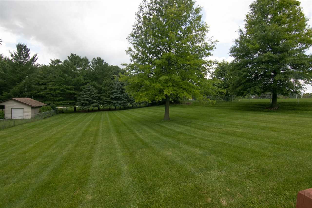 11498 Ridgecrest Drive Roscoe, IL 61073 - Photo 14 of 23 Gallery Image 14