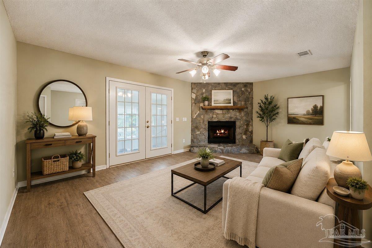 680 Jacks Branch Road Cantonment, FL 32533 - Photo 2 of 22