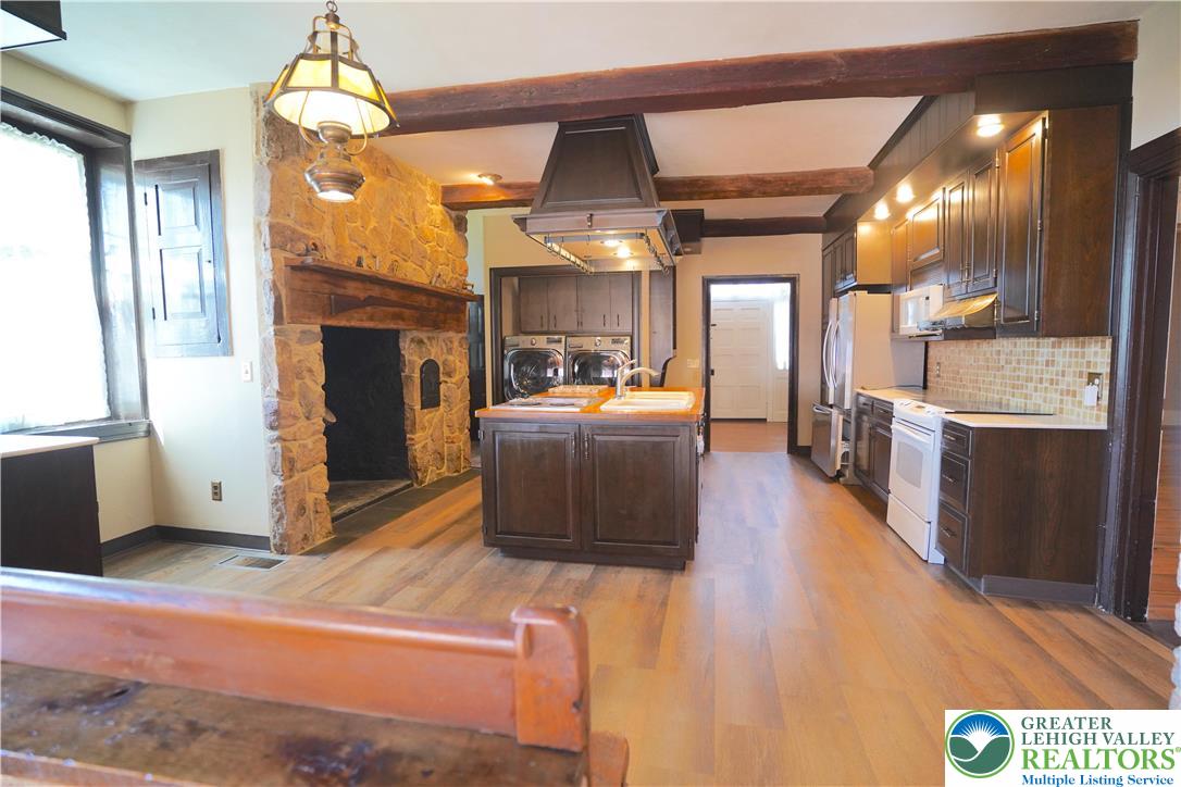 9020 Schantz Road Breinigsville, PA 18031 - Photo 7 of 26